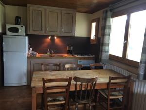 Appartement Chalet la Tovasse : photos des chambres