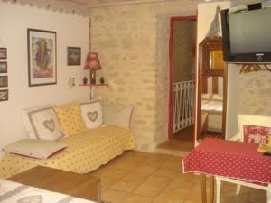 Chambres d'hotes/B&B locastillon : Chambre Familiale Standard