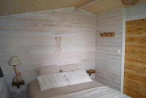 Chambres d'hotes/B&B Les Cabanes de Gros Bois : photos des chambres