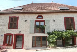Appartement Gite entre sources et riviere : photos des chambres