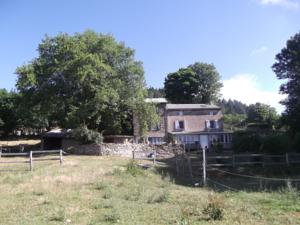 Hebergement Gite rural, relais equestre Le Tulipier : photos des chambres