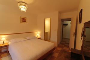 Chambres d'hotes/B&B L'Ammonite, Chambre & Table D'Hotes : Chambre Double 