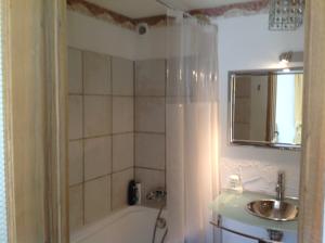 Hebergement Mas Baumelle : photos des chambres