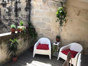 Appartement MAISON 2 APPTS et 1 CHAMBRE - CONCIERGERIE DE L'UZEGE : photos des chambres