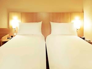 Hotel ibis Avranches Mont St Michel : Chambre Lits Jumeaux Standard