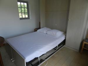 Hebergement Petite Maison de campagne : photos des chambres
