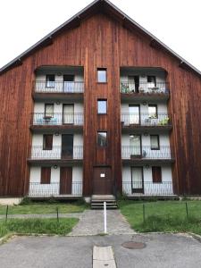 Appartement T3 Luchon : Appartement avec Vue sur la Montagne