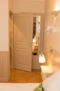 Hebergement La Maison Cachee : photos des chambres