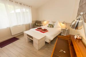 Hebergement La Maison Cachee : photos des chambres