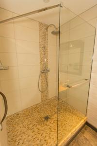 Hebergement La Maison Cachee : photos des chambres