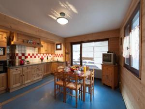 Appartement Apartment Bellachat : photos des chambres