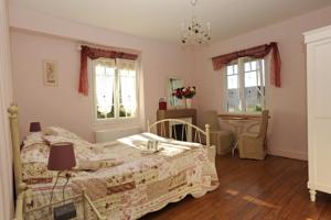 Chambres d'hotes/B&B Le Domaine de la Croze : Chambre Double avec Salle de Bains Privative