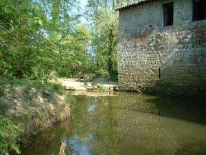Hebergement Le Moulin : photos des chambres