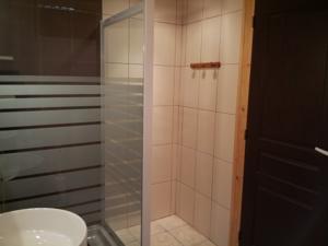 Appartement A Saint Ju Rez de Chaussee : photos des chambres