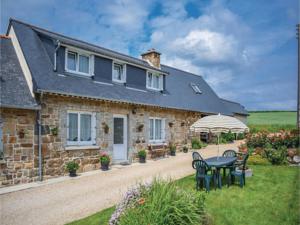 Hebergement Holiday home Kermoisan : Maison de Vacances de 3 Chambres 