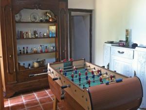 Hebergement Holiday home Treguier with a Fireplace 350 : photos des chambres