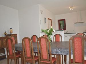 Hebergement Holiday home Tredarzec *XC * : photos des chambres