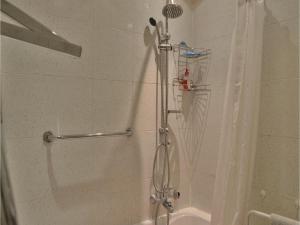 Appartement One-Bedroom Apartment in Cannes : photos des chambres