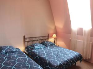 Hebergement Holiday Home Pont Saint Esprit with Fireplace 03 : photos des chambres