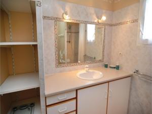 Appartement Apartment - Two-Bedroom Holiday Home in Codognan : photos des chambres