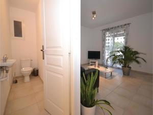 Hebergement Two-Bedroom Holiday Home in Calvisson : photos des chambres