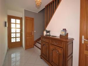 Hebergement Four-Bedroom Holiday Home in Milhaud : photos des chambres