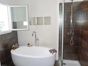 Hebergement Holiday home St Nazaire de Ladarez ST-1262 : photos des chambres