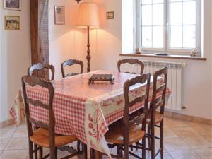 Appartement Apartment Ponts 31 : photos des chambres