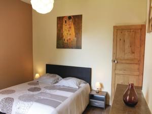Hebergement Holiday Home Montelimar Nord with Fireplace XII : photos des chambres