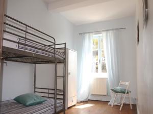 Hebergement Holiday Home Montelimar Nord with Fireplace XII : photos des chambres