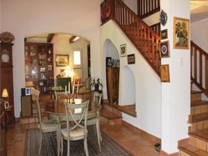 Hebergement Three-Bedroom Holiday Home in Eyguians : photos des chambres
