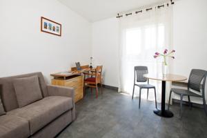 Hebergement Sejours & Affaires Annecy Le Pont Neuf : photos des chambres