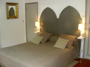 Chambres d'hotes/B&B Domaine du Parais B&B : Chambre Double avec Lit d'Appoint