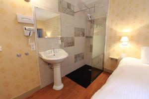 Hebergement Hotel Saint Georges : photos des chambres