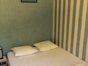 Hebergement Maison De Vacances - Pontcirq : photos des chambres