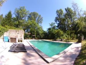 Hebergement Le Moulin : photos des chambres