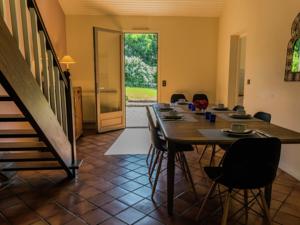 Hebergement Maison Du Combe Na Gre : photos des chambres