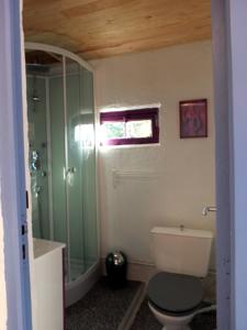 Hebergement Camping Domaine Sainte Madeleine : photos des chambres