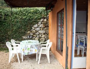 Hebergement Camping Domaine Sainte Madeleine : photos des chambres