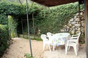 Hebergement Camping Domaine Sainte Madeleine : photos des chambres