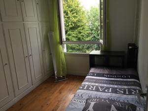 Hebergement Petit Nid Douillet chez l'Habitant : photos des chambres