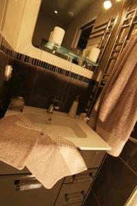 Appartement Harmonice & Spa : photos des chambres