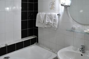 Hotel Restaurant Au Boeuf Rouge : Chambre Double 