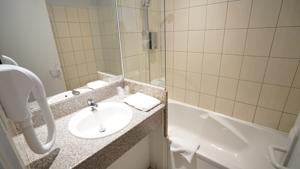 Hotel Logis Relais de Vincey : photos des chambres