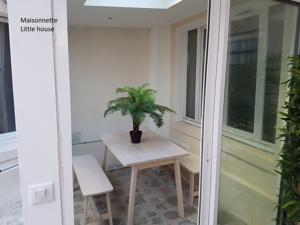 Appartement Meubles de Tourisme a Vincennes : photos des chambres