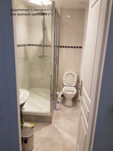 Appartement Meubles de Tourisme a Vincennes : photos des chambres