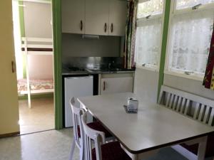 Hebergement Camping Domaine Sainte Madeleine : photos des chambres