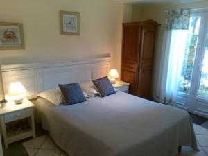 Chambres d'hotes/B&B Sous les pins : photos des chambres