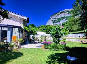 Appartement Chalet de TARA : photos des chambres