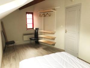 Hebergement Charmante maison Chateau Chinon : photos des chambres